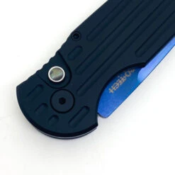 Pro-Tech TR-3 - Black Grooved Handle Aluminum / Sapphire Blue 154CM - TR-3 SB 5 Pro-Tech TR-3 - Black Grooved Handle Aluminum / Sapphire Blue 154CM - TR-3 SB -Pro-Tech Knives Shop 06147C55 E1A4 4CFE A6C4 D01E3629DCEF 22340.1629827966.386.513