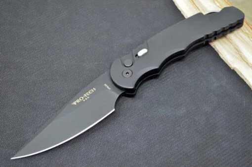 Pro Tech Tactical Response 4 Auto - Black Anodized Aluminum Handle / D2 Steel / Black DLC Coated Blade TR-4.3D2 -Pro-Tech Knives Shop DSC 0158 e662ac74 303d 44c1 a131 32e7639544d9