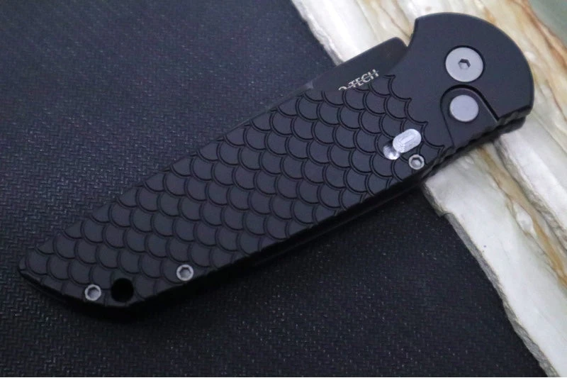 Pro Tech Tactical Response 3 Auto Military Issue - Black Anodized Aluminum Handle / Fish Scales Texture / Black BladeSteel Safety TR-3-X1-M 3 Pro Tech Tactical Response 3 Auto Military Issue - Black Anodized Aluminum Handle / Fish Scales Texture / Black BladeSteel Safety TR-3-X1-M - Image 3