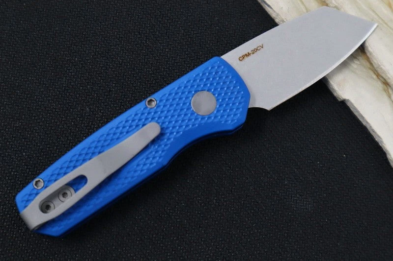 Pro-Tech Runt Auto - Blue Textured Aluminum Handle / Stonewashed Reverse Tanto Blade / CPM-20CV Steel R5205-BLUE 2 Pro-Tech Runt Auto - Blue Textured Aluminum Handle / Stonewashed Reverse Tanto Blade / CPM-20CV Steel R5205-BLUE - Image 2