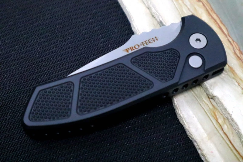 Pro Tech SBR Auto - Black Textured (Knurled) Aluminum Handle / Black Blade / Blasted Hardware LG405 3 Pro Tech SBR Auto - Black Textured (Knurled) Aluminum Handle / Black Blade / Blasted Hardware LG405 - Image 3