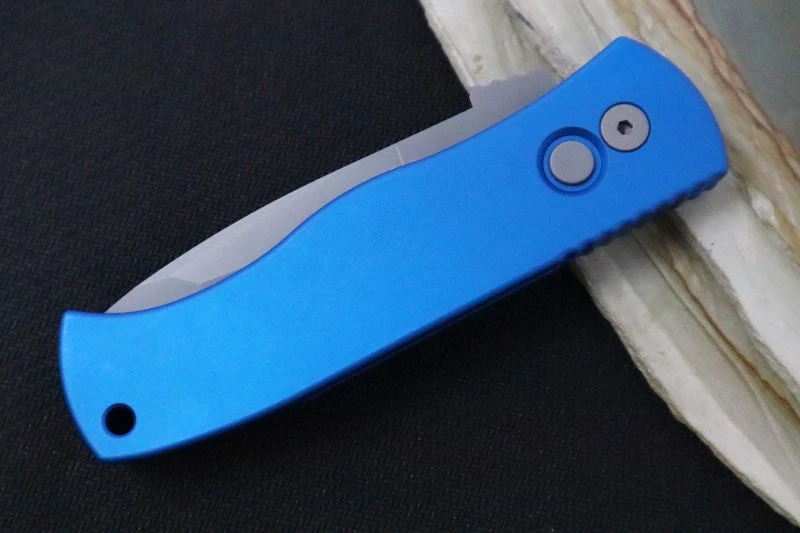 Pro Tech Emerson Auto - Blue Anodized Aluminum Handle / Blasted Finished Tanto Blade / CPM-154CM Steel E7T01-BLUE 3 Pro Tech Emerson Auto - Blue Anodized Aluminum Handle / Blasted Finished Tanto Blade / CPM-154CM Steel E7T01-BLUE - Image 3